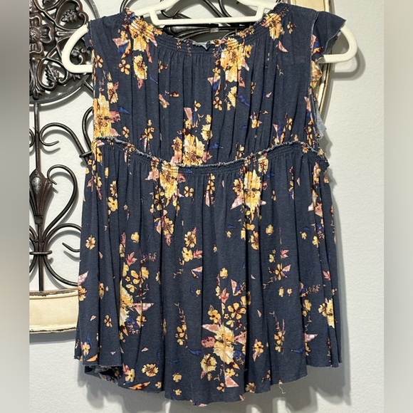 We The Free Floral Off The Shoulder Top - Picture 5 of 8